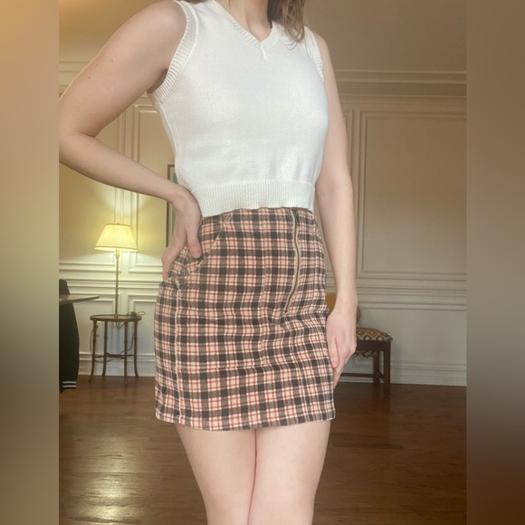 Knit Vest - Picture 3 of 4